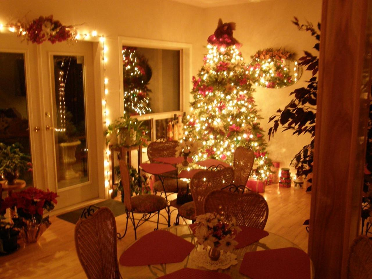 Cedar Wood Lodge Bed & Breakfast Inn 포트알버니 외부 사진